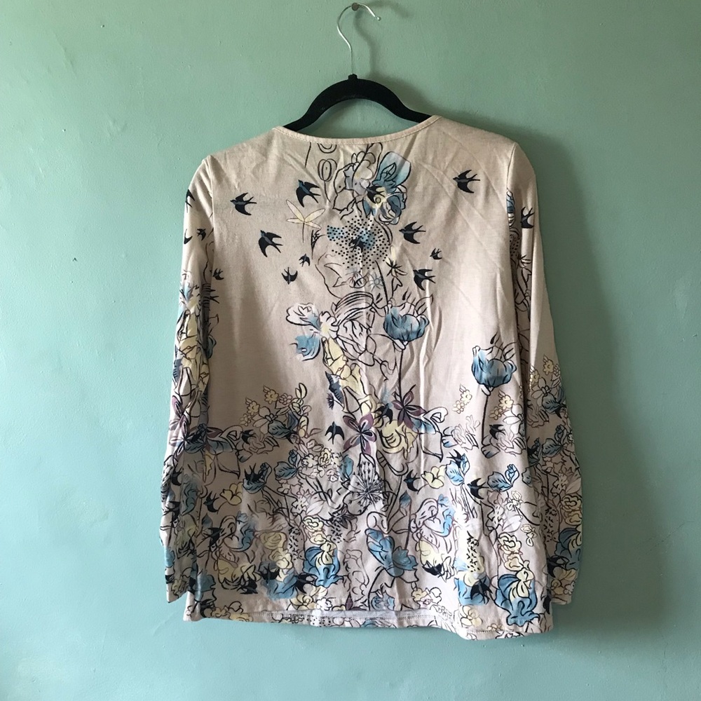 Lace-Trim Floral Long-Sleeve Women's Top - Cream with Blue Floral - Picture 3 of 3